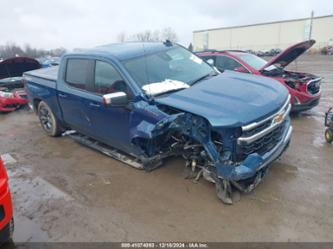 CHEVROLET SILVERADO 1500 4WD SHORT BED LT WITH 2FL