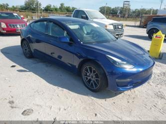 TESLA MODEL 3 LONG RANGE DUAL MOTOR ALL-WHEEL DRIVE