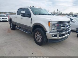 FORD F-250 LARIAT