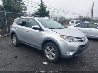 TOYOTA RAV4 XLE