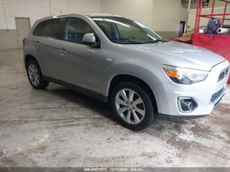 MITSUBISHI OUTLANDER SPORT ES