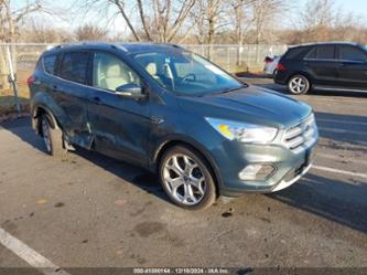 FORD ESCAPE TITANIUM