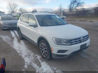 VOLKSWAGEN TIGUAN 2.0T S