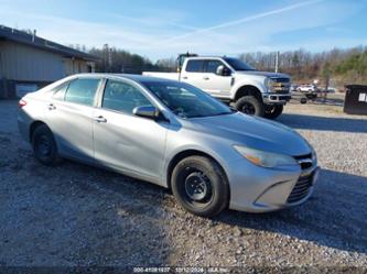 TOYOTA CAMRY LE