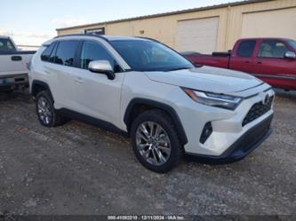 TOYOTA RAV4 XLE PREMIUM