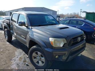 TOYOTA TACOMA BASE V6