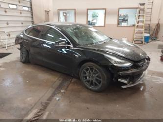 TESLA MODEL 3 LONG RANGE DUAL MOTOR ALL-WHEEL DRIVE