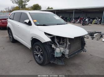 TOYOTA HIGHLANDER XLE V6