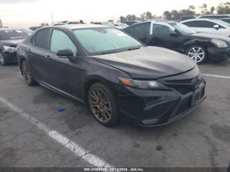 TOYOTA CAMRY SE NIGHTSHADE EDITION