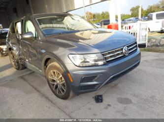 VOLKSWAGEN TIGUAN 2.0T SE/2.0T SE R-LINE BLACK/2.0T SEL