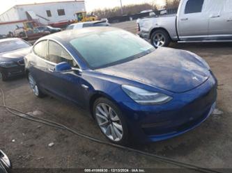 TESLA MODEL 3 LONG RANGE/PERFORMANCE