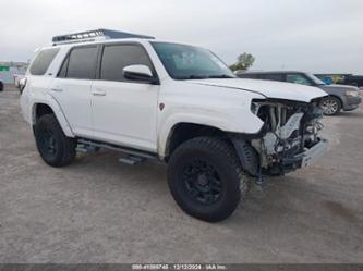 TOYOTA 4RUNNER SR5