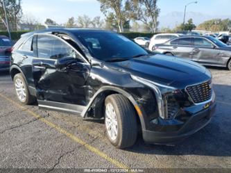 CADILLAC XT4 FWD LUXURY