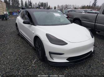 TESLA MODEL 3 LONG RANGE DUAL MOTOR ALL-WHEEL DRIVE