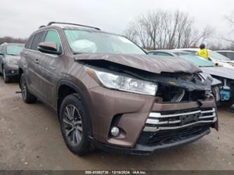 TOYOTA HIGHLANDER XLE