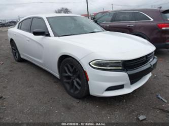 DODGE CHARGER SXT RWD