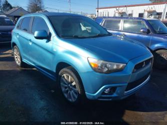 MITSUBISHI OUTLANDER SPORT SE