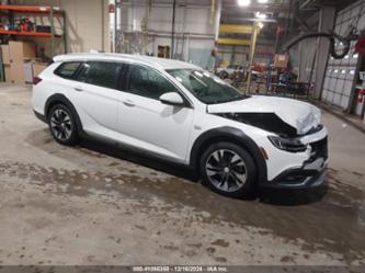 BUICK REGAL TOURX AWD ESSENCE