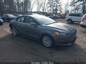 FORD FUSION HYBRID SE