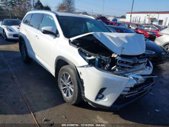 TOYOTA HIGHLANDER SE/XLE