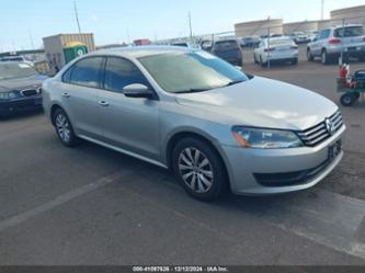 VOLKSWAGEN PASSAT 2.5L S