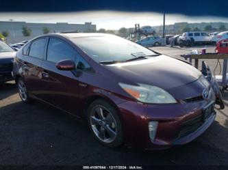 TOYOTA PRIUS THREE SE