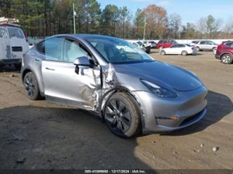 TESLA MODEL Y LONG RANGE DUAL MOTOR ALL-WHEEL DRIVE