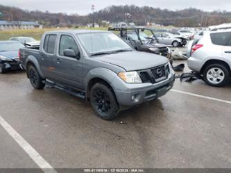 NISSAN FRONTIER SV 4X4