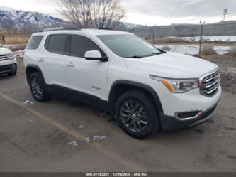 GMC ACADIA SLT-1