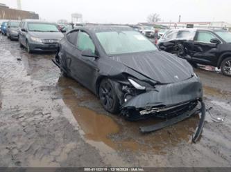 TESLA MODEL Y LONG RANGE DUAL MOTOR ALL-WHEEL DRIVE