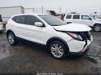 NISSAN ROGUE SPORT S