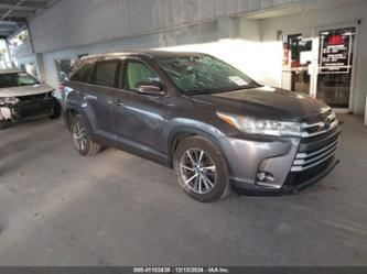 TOYOTA HIGHLANDER XLE