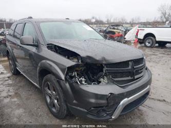 DODGE JOURNEY CROSSROAD PLUS