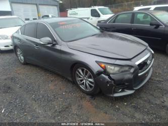 INFINITI Q50 PREMIUM