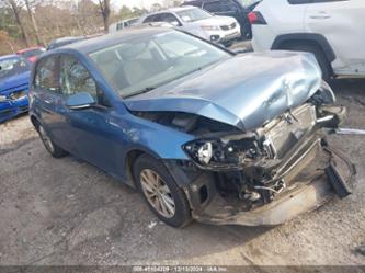 VOLKSWAGEN GOLF TSI S 4-DOOR