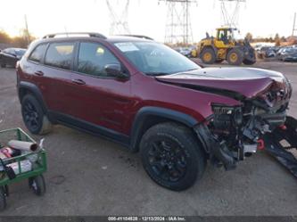 JEEP CHEROKEE TRAILHAWK 4X4