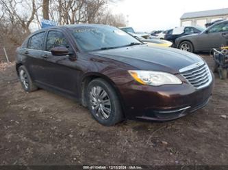 CHRYSLER 200 LX