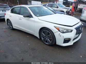 INFINITI Q50 PREMIUM