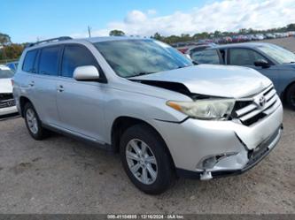 TOYOTA HIGHLANDER SE V6