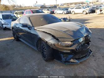 FORD MUSTANG GT FASTBACK