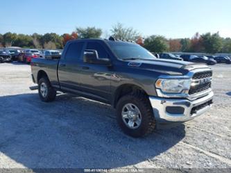 RAM 2500 TRADESMAN 4X4 6 4 BOX