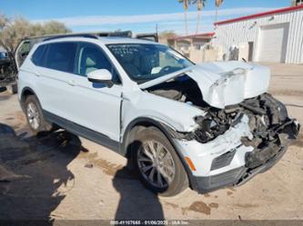 VOLKSWAGEN TIGUAN 2.0T SE/2.0T SEL