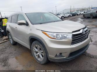 TOYOTA HIGHLANDER XLE V6