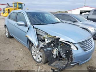 CHRYSLER 200 TOURING