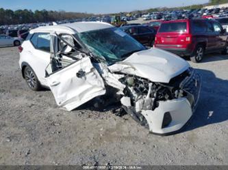 NISSAN KICKS SV XTRONIC CVT