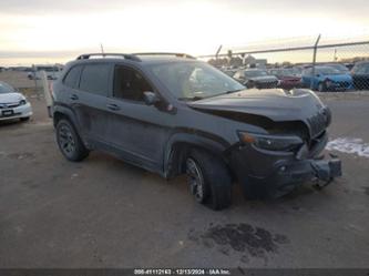 JEEP CHEROKEE TRAILHAWK 4X4