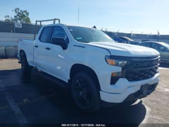 CHEVROLET SILVERADO 1500 4WD DOUBLE CAB STANDARD BED CUSTOM