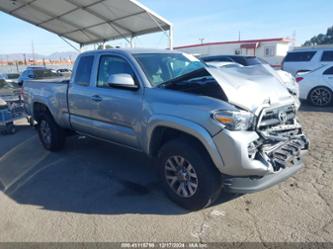 TOYOTA TACOMA SR5