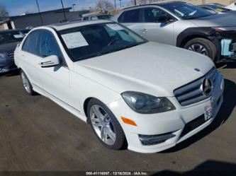 MERCEDES-BENZ C-CLASS LUXURY 4MATIC/SPORT 4MATIC