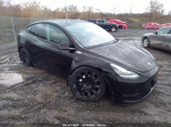 TESLA MODEL Y LONG RANGE DUAL MOTOR ALL-WHEEL DRIVE